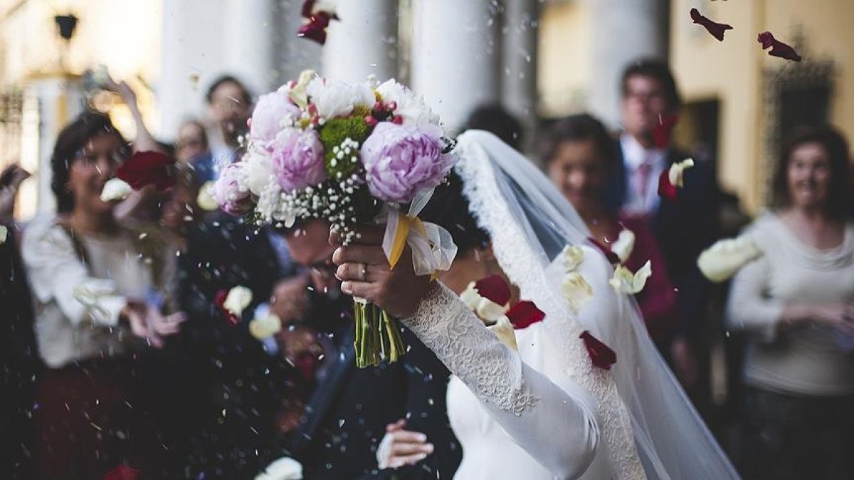 Yarım düğün modası: Nikah sonrası iki saatlik düğün